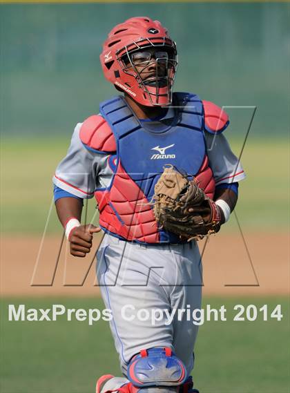 Thumbnail 1 in Serra @ Loara (CIF-SS D3 Playoff) photogallery.
