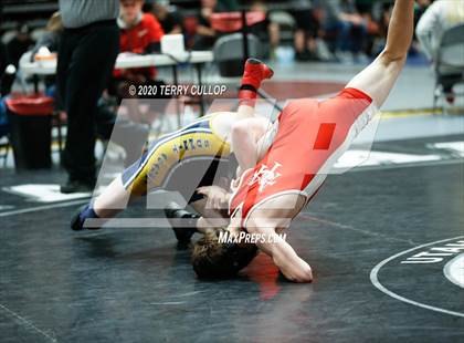 Thumbnail 1 in UHSAA 3A Divisional Meet photogallery.
