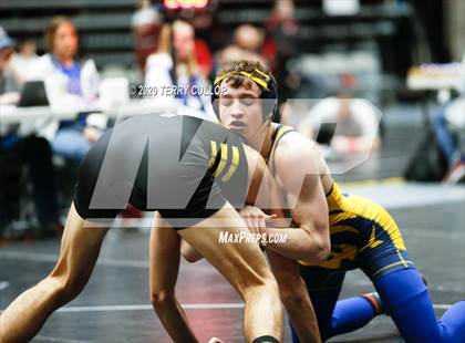 Thumbnail 2 in UHSAA 3A Divisional Meet photogallery.