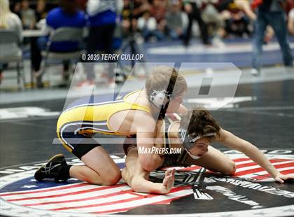 Thumbnail 2 in UHSAA 3A Divisional Meet photogallery.