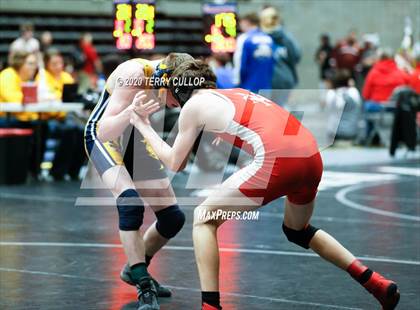 Thumbnail 2 in UHSAA 3A Divisional Meet photogallery.