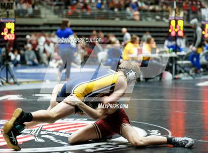 Thumbnail 2 in UHSAA 3A Divisional Meet photogallery.