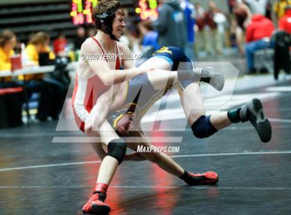 Thumbnail 3 in UHSAA 3A Divisional Meet photogallery.