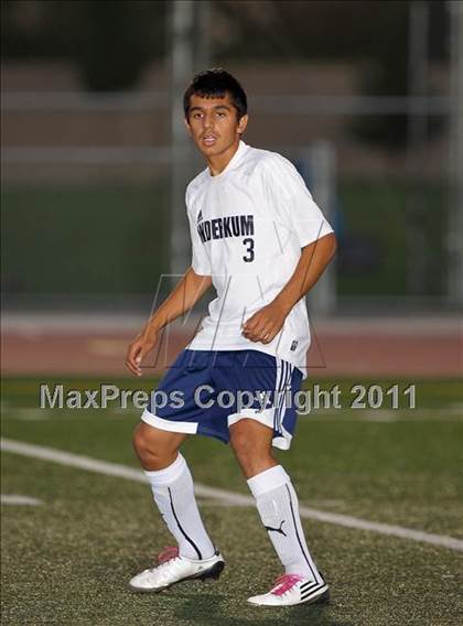 Thumbnail 2 in El Camino @ Inderkum photogallery.