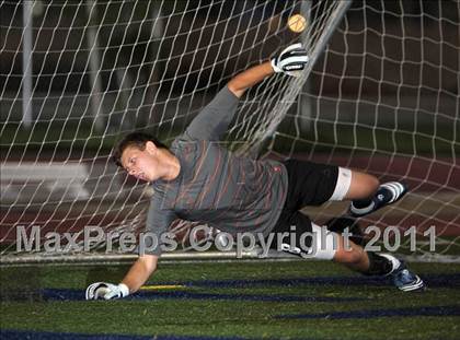Thumbnail 2 in El Camino @ Inderkum photogallery.