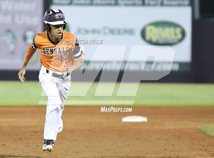 Thumbnail 3 in Fuquay-Varina vs Ardrey Kell (NCHSAA 4A Final) photogallery.