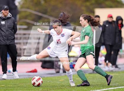 Thumbnail 1 in St. Ignatius vs. Sacred Heart Cathedral Prep photogallery.
