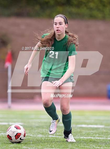Thumbnail 3 in St. Ignatius vs. Sacred Heart Cathedral Prep photogallery.