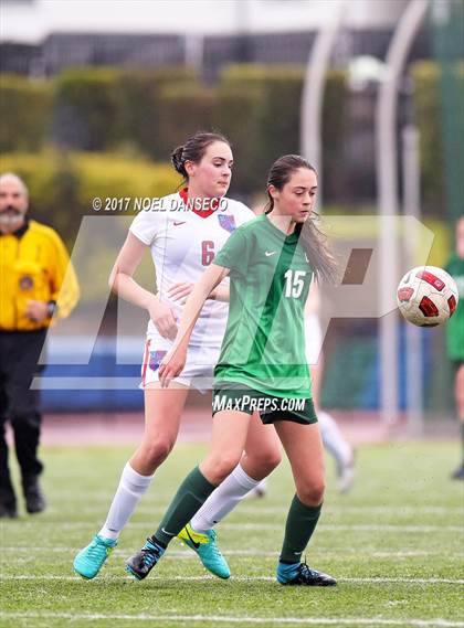 Thumbnail 3 in St. Ignatius vs. Sacred Heart Cathedral Prep photogallery.