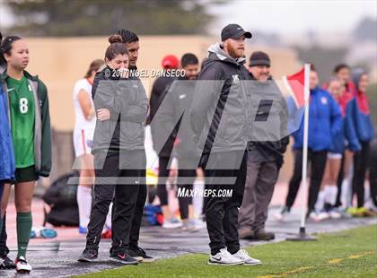 Thumbnail 1 in St. Ignatius vs. Sacred Heart Cathedral Prep photogallery.