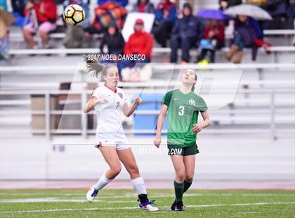 Thumbnail 3 in St. Ignatius vs. Sacred Heart Cathedral Prep photogallery.
