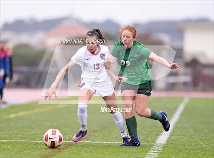 Thumbnail 3 in St. Ignatius vs. Sacred Heart Cathedral Prep photogallery.