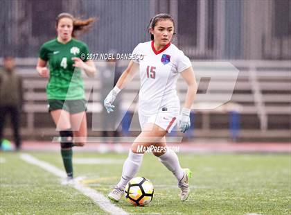 Thumbnail 2 in St. Ignatius vs. Sacred Heart Cathedral Prep photogallery.