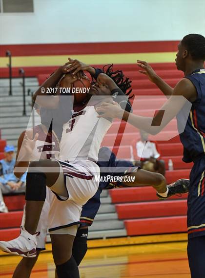 Thumbnail 1 in Silsbee vs Klein Collins (Cypress Hoops Invitational) photogallery.