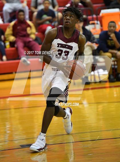 Thumbnail 3 in Silsbee vs Klein Collins (Cypress Hoops Invitational) photogallery.