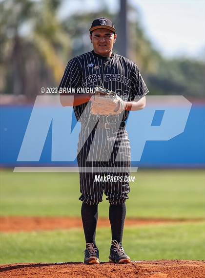 Thumbnail 1 in Fort Meade vs. Lake Region photogallery.