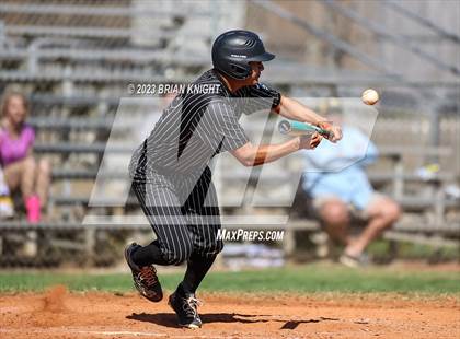 Thumbnail 1 in Fort Meade vs. Lake Region photogallery.