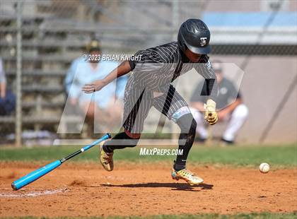 Thumbnail 1 in Fort Meade vs. Lake Region photogallery.