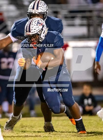 Thumbnail 1 in Triton @ Terry Sanford photogallery.