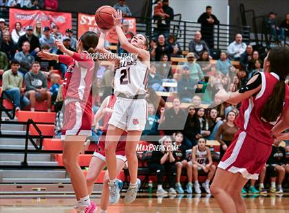 Thumbnail 1 in McClave @ Syracuse photogallery.