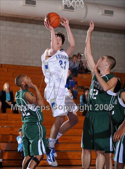 Thumbnail 3 in Catalina Foothills vs Upland (MaxPreps Holiday Classic) photogallery.