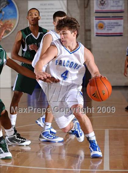 Thumbnail 1 in Catalina Foothills vs Upland (MaxPreps Holiday Classic) photogallery.