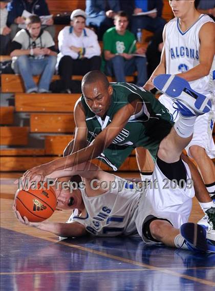 Thumbnail 1 in Catalina Foothills vs Upland (MaxPreps Holiday Classic) photogallery.