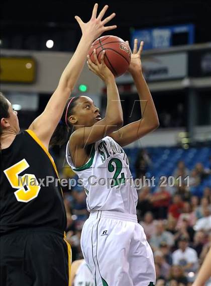 Thumbnail 1 in Del Oro vs. St. Mary's (CIF SJS D2 Final) photogallery.