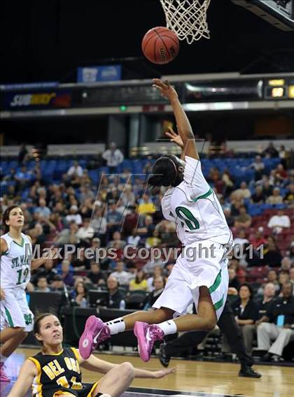 Thumbnail 3 in Del Oro vs. St. Mary's (CIF SJS D2 Final) photogallery.