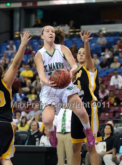 Thumbnail 3 in Del Oro vs. St. Mary's (CIF SJS D2 Final) photogallery.