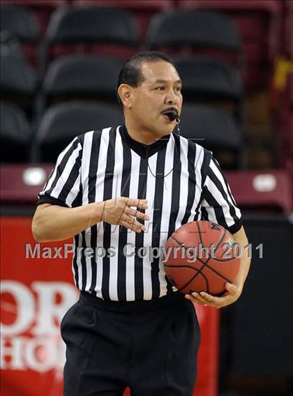 Thumbnail 2 in Del Oro vs. St. Mary's (CIF SJS D2 Final) photogallery.