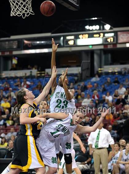 Thumbnail 2 in Del Oro vs. St. Mary's (CIF SJS D2 Final) photogallery.