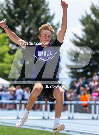 Thumbnail 2 in UHSAA Finals photogallery.