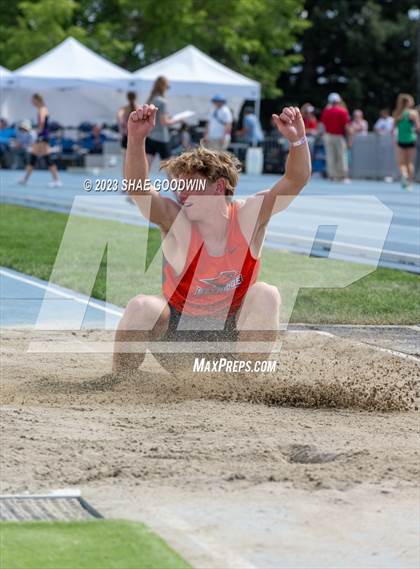 Thumbnail 1 in UHSAA Finals photogallery.