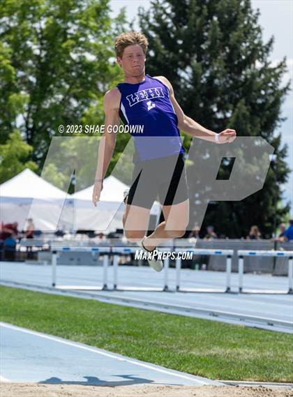 Thumbnail 3 in UHSAA Finals photogallery.