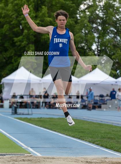 Thumbnail 1 in UHSAA Finals photogallery.