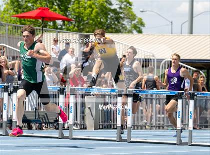 Thumbnail 2 in UHSAA Finals photogallery.