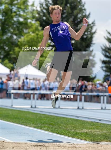 Thumbnail 2 in UHSAA Finals photogallery.