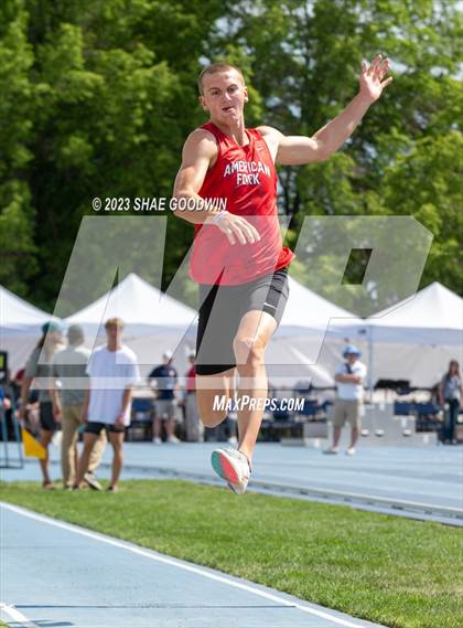 Thumbnail 3 in UHSAA Finals photogallery.