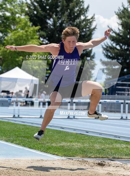 Thumbnail 2 in UHSAA Finals photogallery.