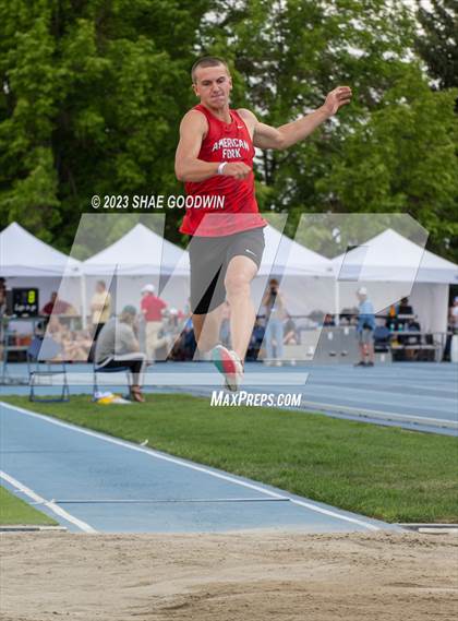 Thumbnail 3 in UHSAA Finals photogallery.