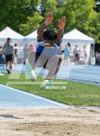 Thumbnail 2 in UHSAA Finals photogallery.