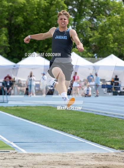 Thumbnail 3 in UHSAA Finals photogallery.