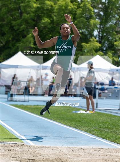 Thumbnail 2 in UHSAA Finals photogallery.