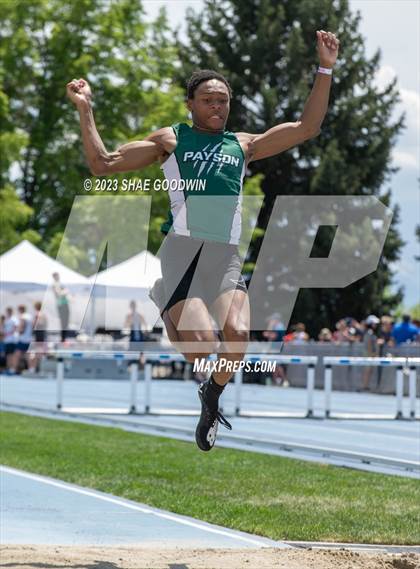 Thumbnail 3 in UHSAA Finals photogallery.
