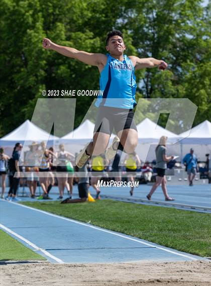Thumbnail 2 in UHSAA Finals photogallery.