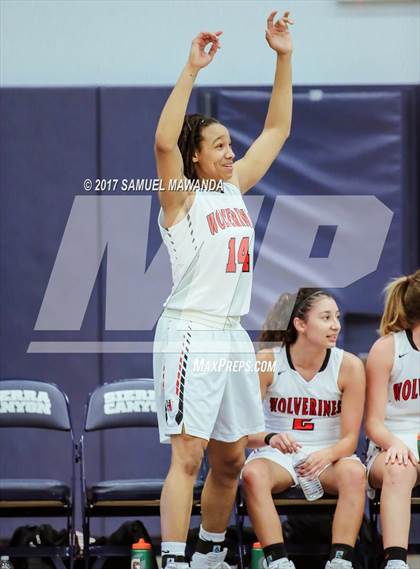 Thumbnail 1 in Harvard-Westlake vs Mount Miguel photogallery.