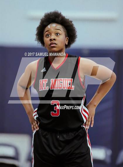 Thumbnail 2 in Harvard-Westlake vs Mount Miguel photogallery.