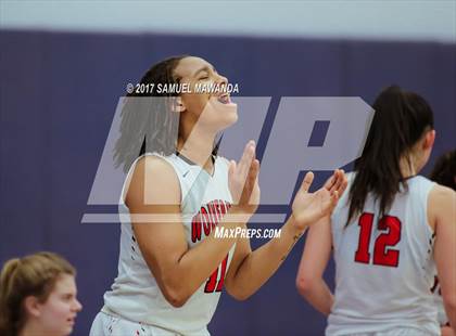 Thumbnail 3 in Harvard-Westlake vs Mount Miguel photogallery.