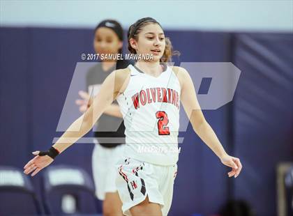 Thumbnail 3 in Harvard-Westlake vs Mount Miguel photogallery.